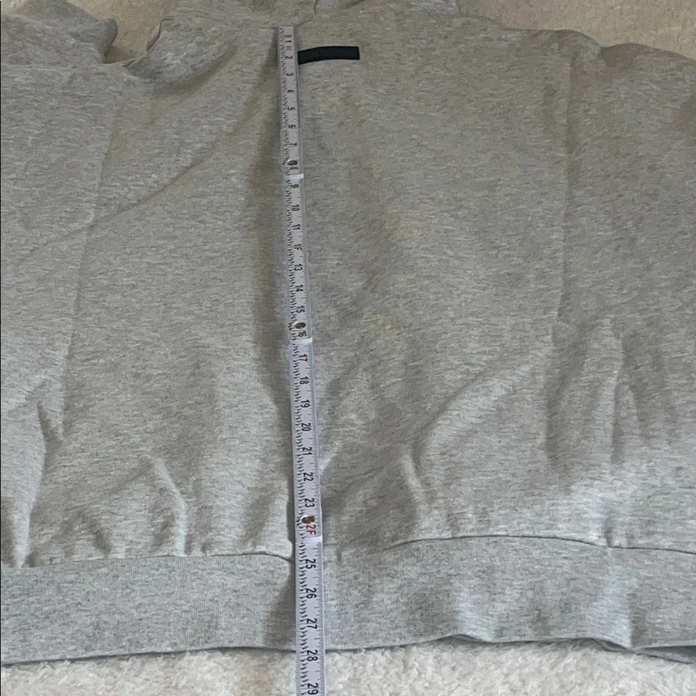 ESSENTIALS Fear of God Core Fleece Crewneck Grey M NWT